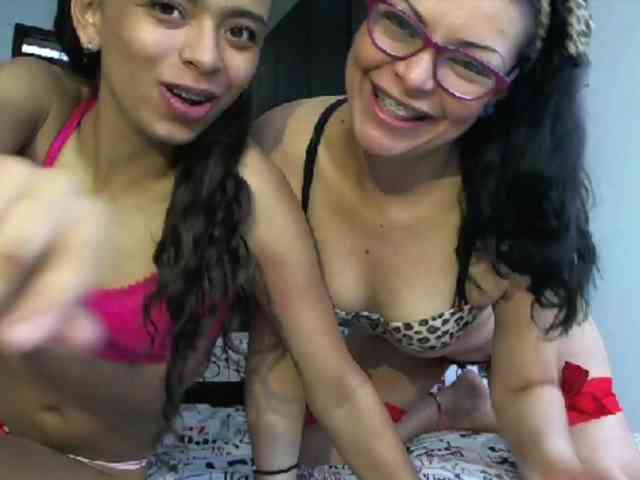lesbifelinas webcam