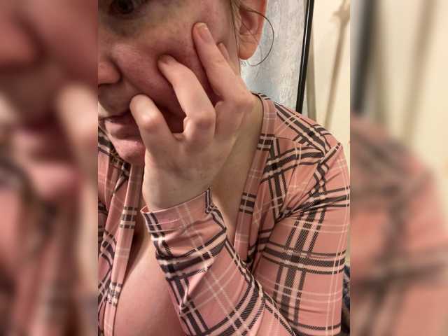  Sexyred3141-1 chat room