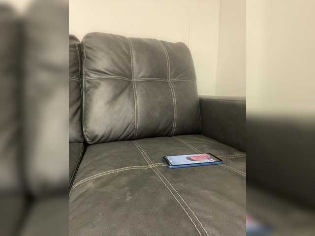 Sexyred3141-1's BongaCams show and profile