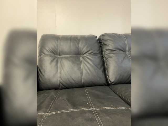 Sexyred3141-1's BongaCams show and profile