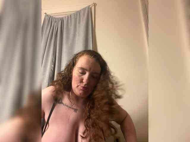 Sexyred3141-1 webcam