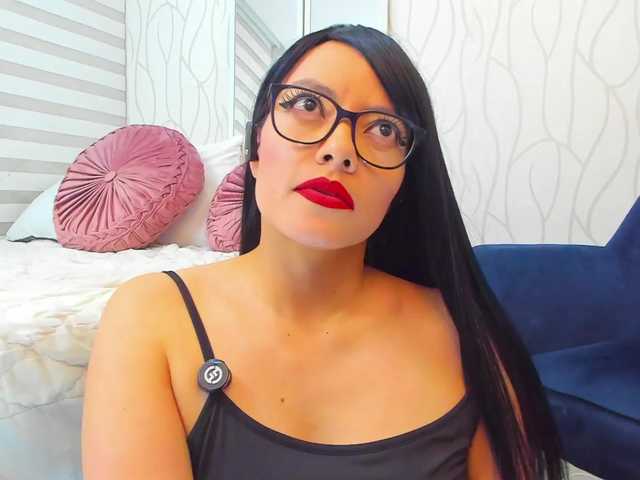 abellaskin1's BongaCams show and profile