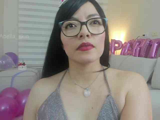 abellaskin1 webcam