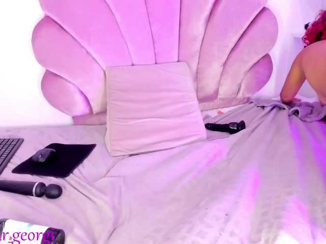 kitty-wine's BongaCams show and profile