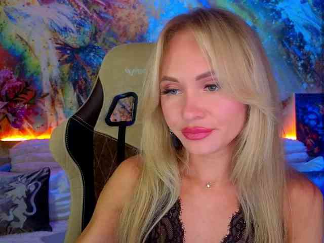 RudeGirl webcam