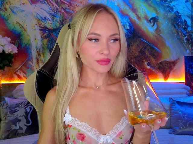 RudeGirl webcam