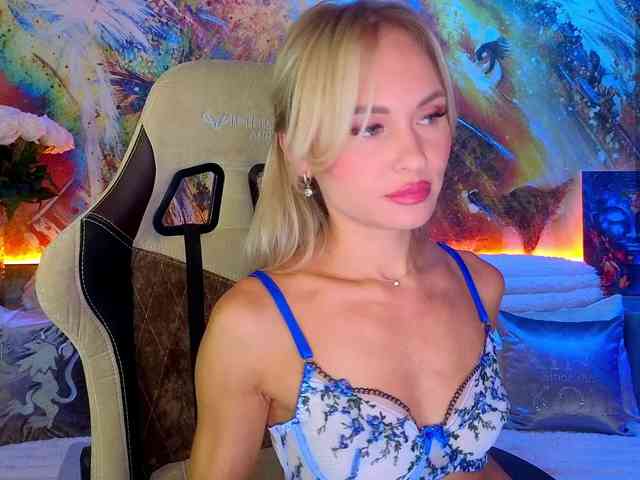 RudeGirl webcam