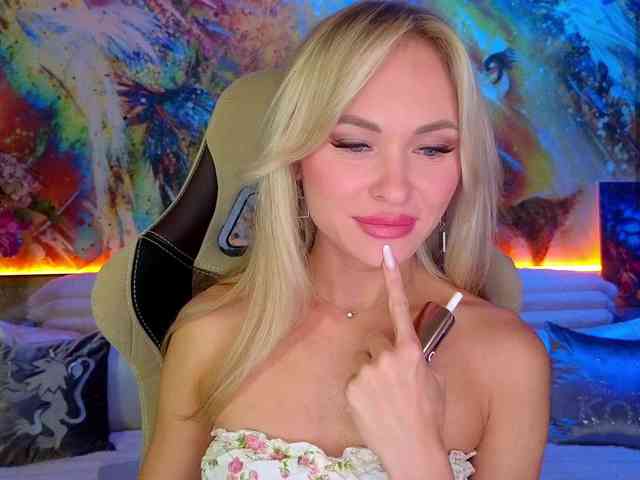 RudeGirl webcam