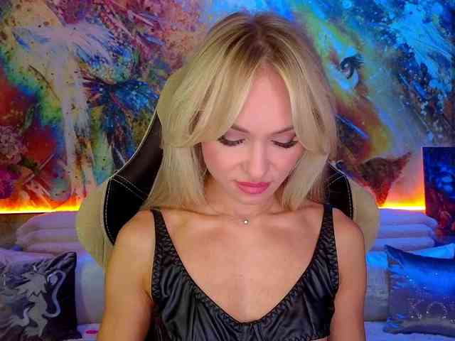 RudeGirl webcam