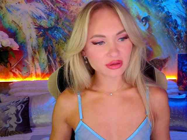 RudeGirl webcam