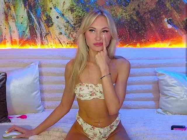 RudeGirl webcam