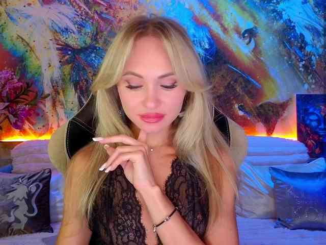 RudeGirl webcam