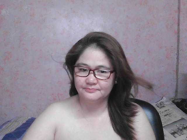 NICEtitspinay webcam