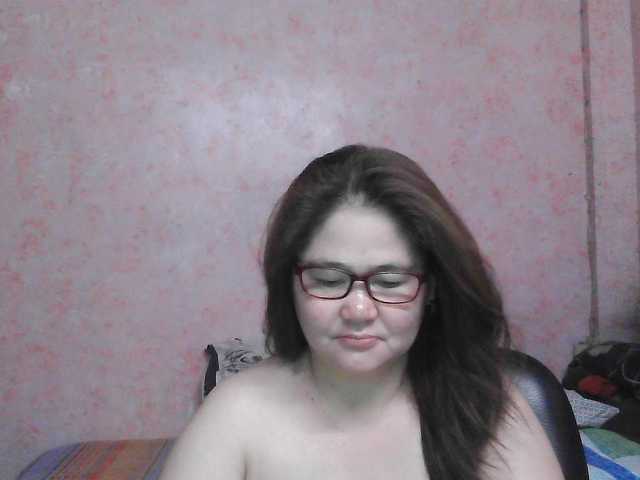 NICEtitspinay's BongaCams show and profile