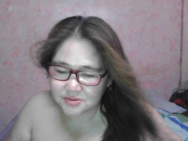 NICEtitspinay's BongaCams show and profile