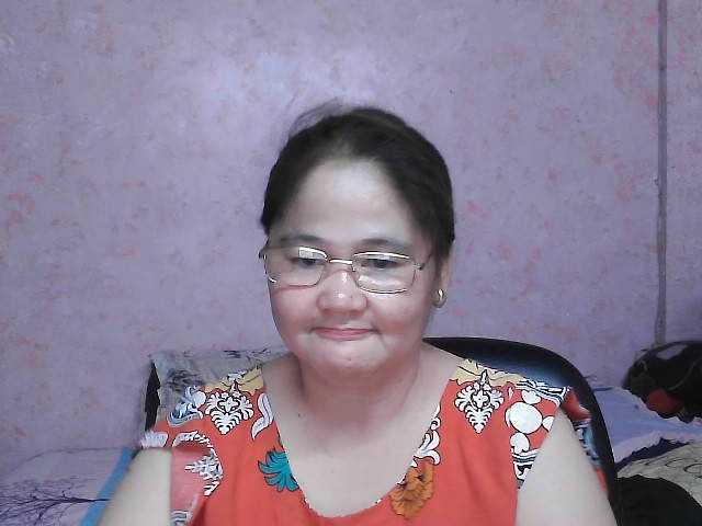 NICEtitspinay Live Cam on BongaCams