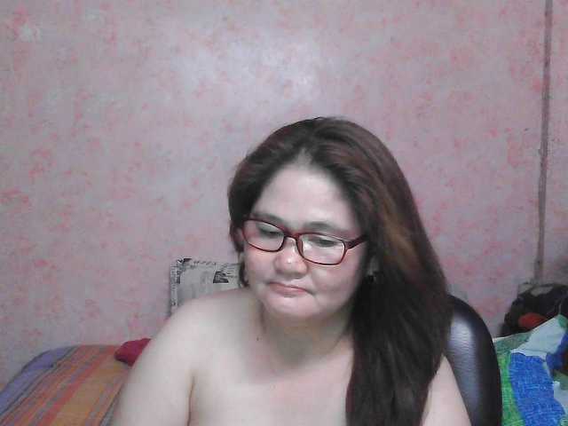 NICEtitspinay's BongaCams show and profile