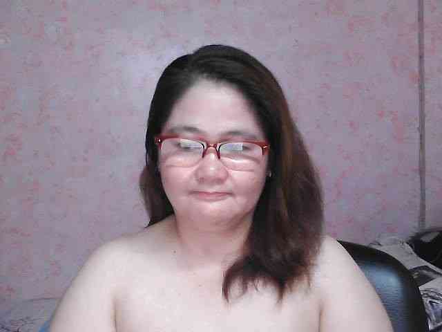 NICEtitspinay webcam