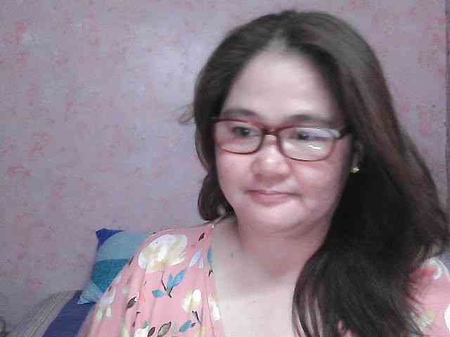 NICEtitspinay webcam