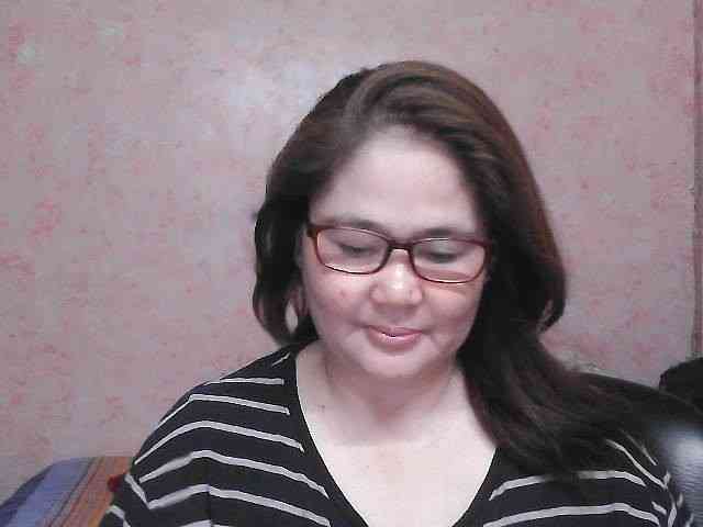 NICEtitspinay webcam