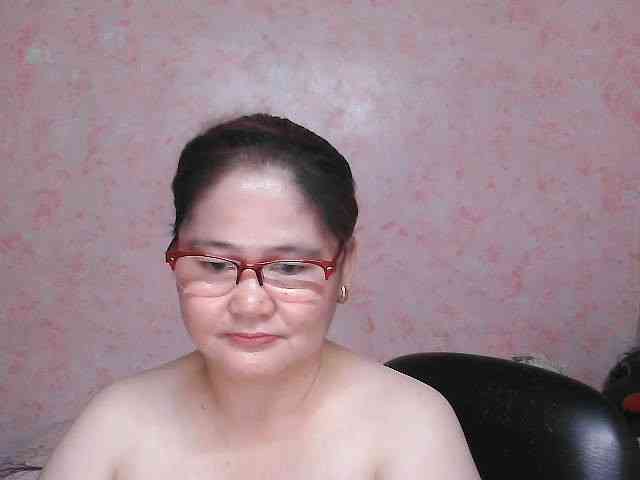 NICEtitspinay webcam