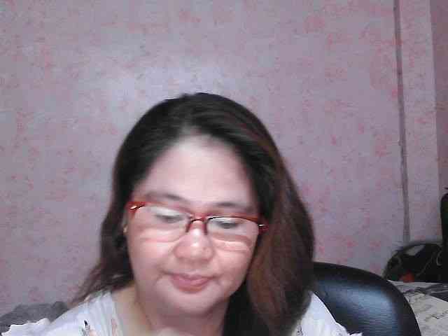 NICEtitspinay webcam