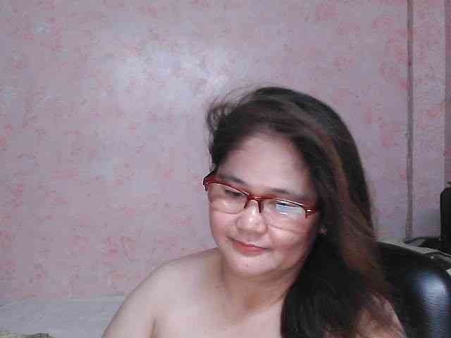 NICEtitspinay webcam