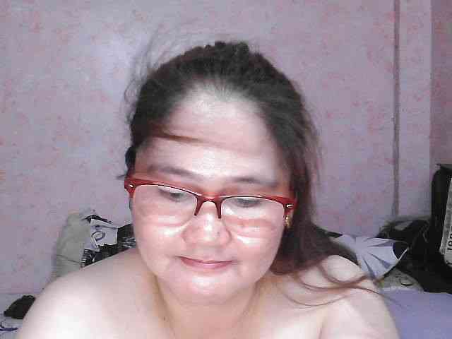 NICEtitspinay webcam