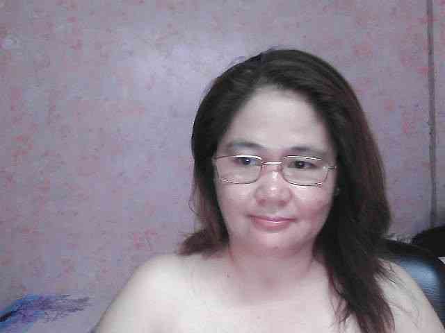 NICEtitspinay webcam