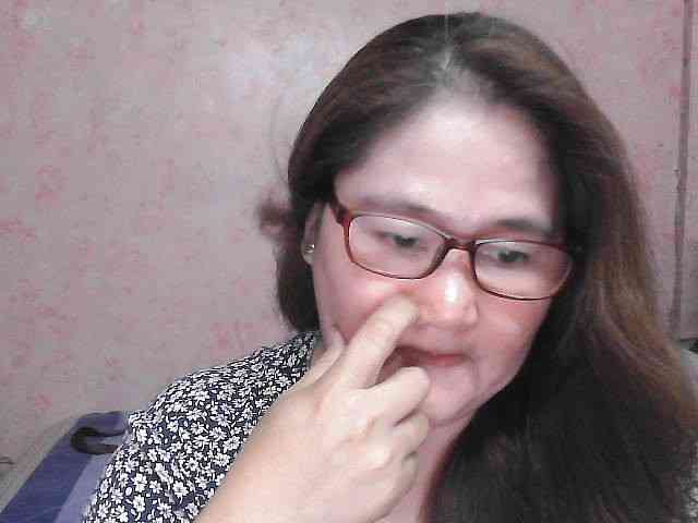 NICEtitspinay webcam