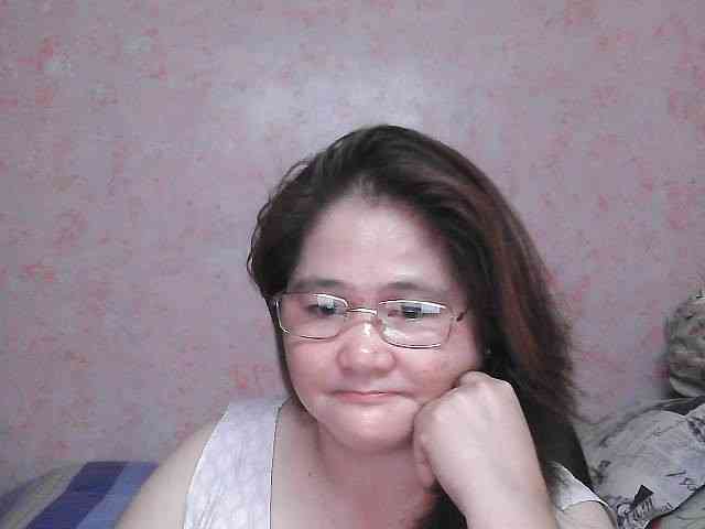 NICEtitspinay webcam