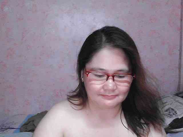 NICEtitspinay webcam