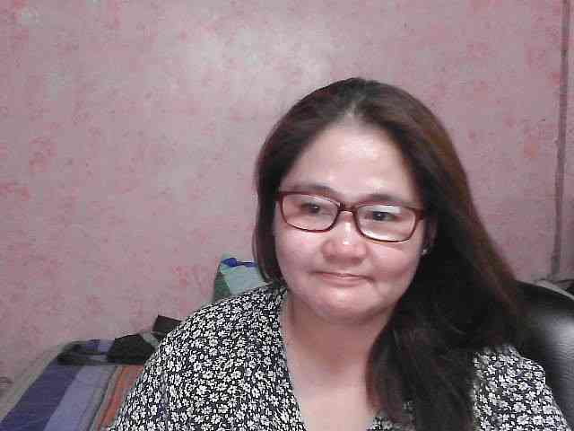 NICEtitspinay webcam