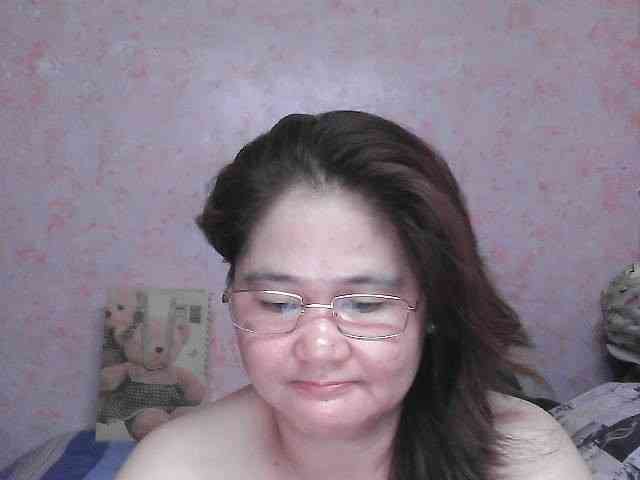 NICEtitspinay webcam