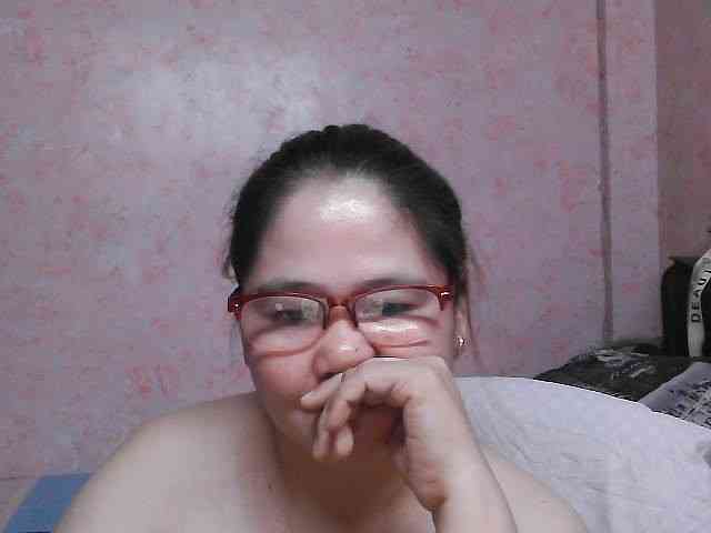 NICEtitspinay webcam