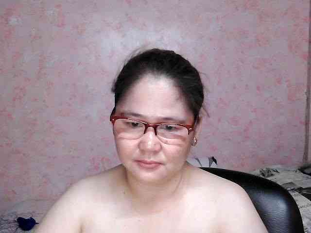 NICEtitspinay webcam