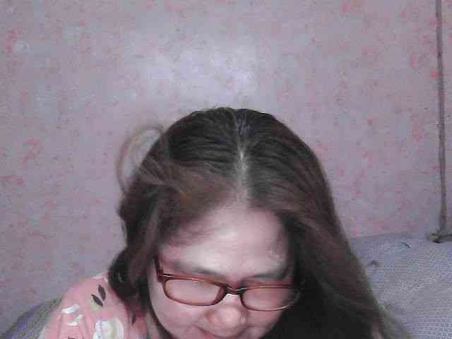 NICEtitspinay webcam