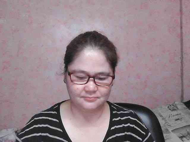 NICEtitspinay webcam