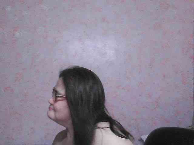 NICEtitspinay webcam