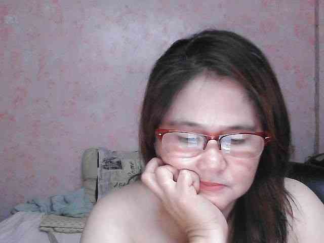 NICEtitspinay webcam