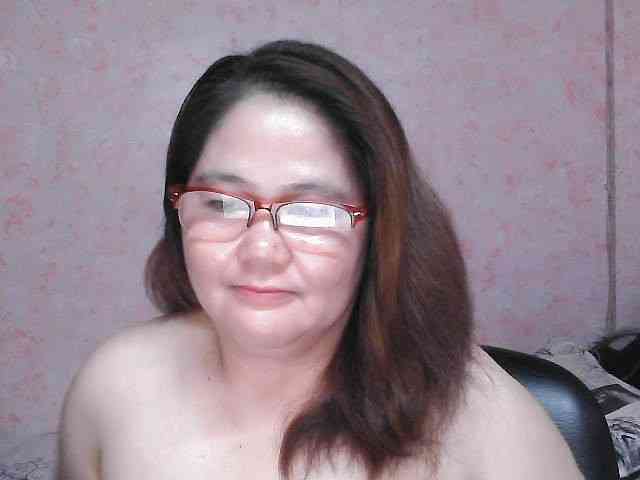 NICEtitspinay webcam