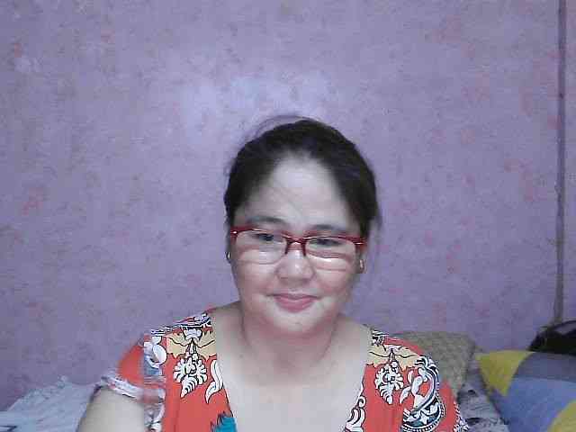 NICEtitspinay webcam