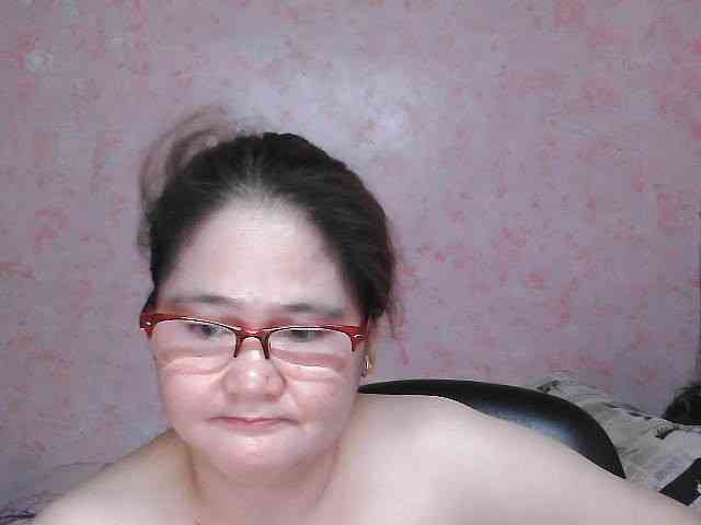 NICEtitspinay webcam