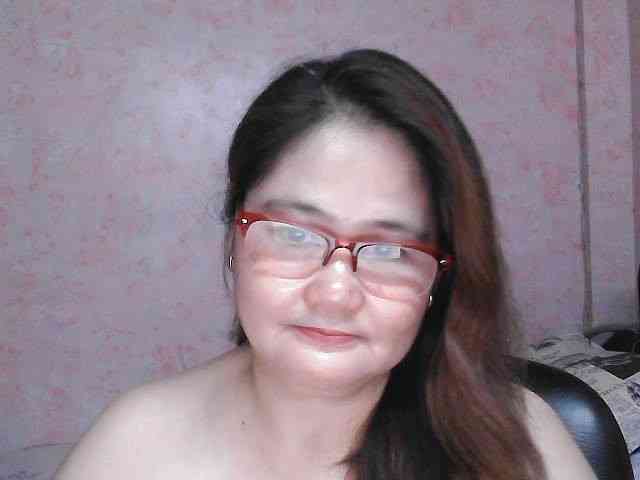 NICEtitspinay webcam