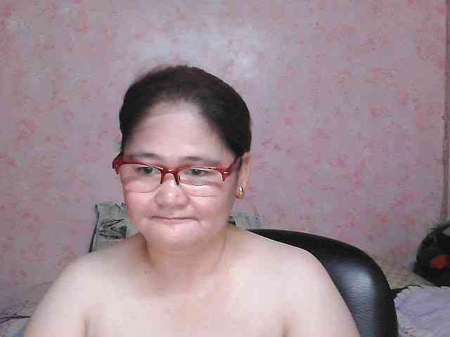 NICEtitspinay webcam