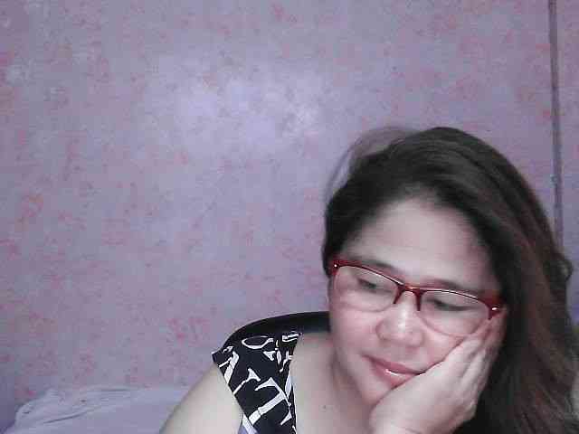 NICEtitspinay webcam