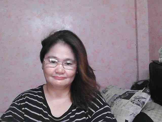 NICEtitspinay webcam