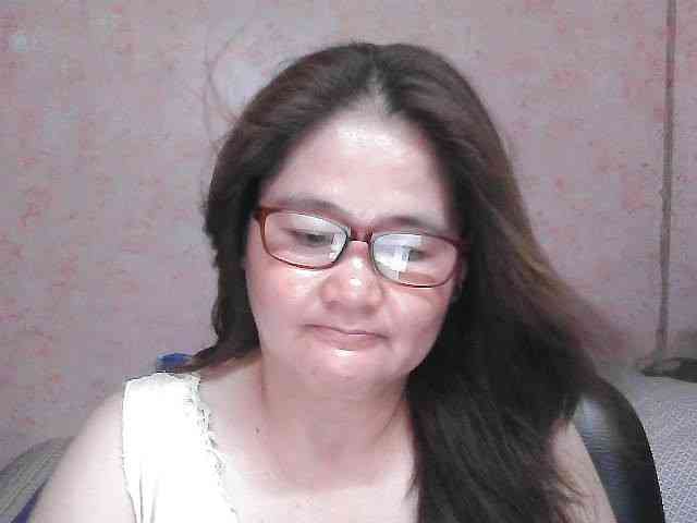 NICEtitspinay webcam