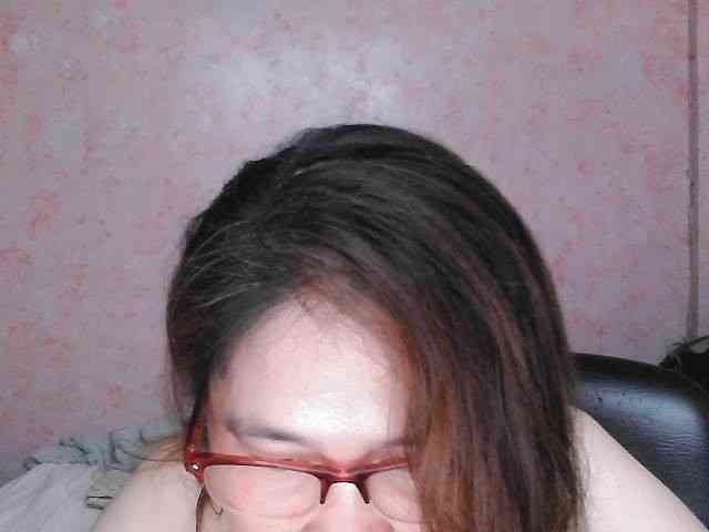 NICEtitspinay webcam