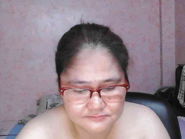 NICEtitspinay webcam